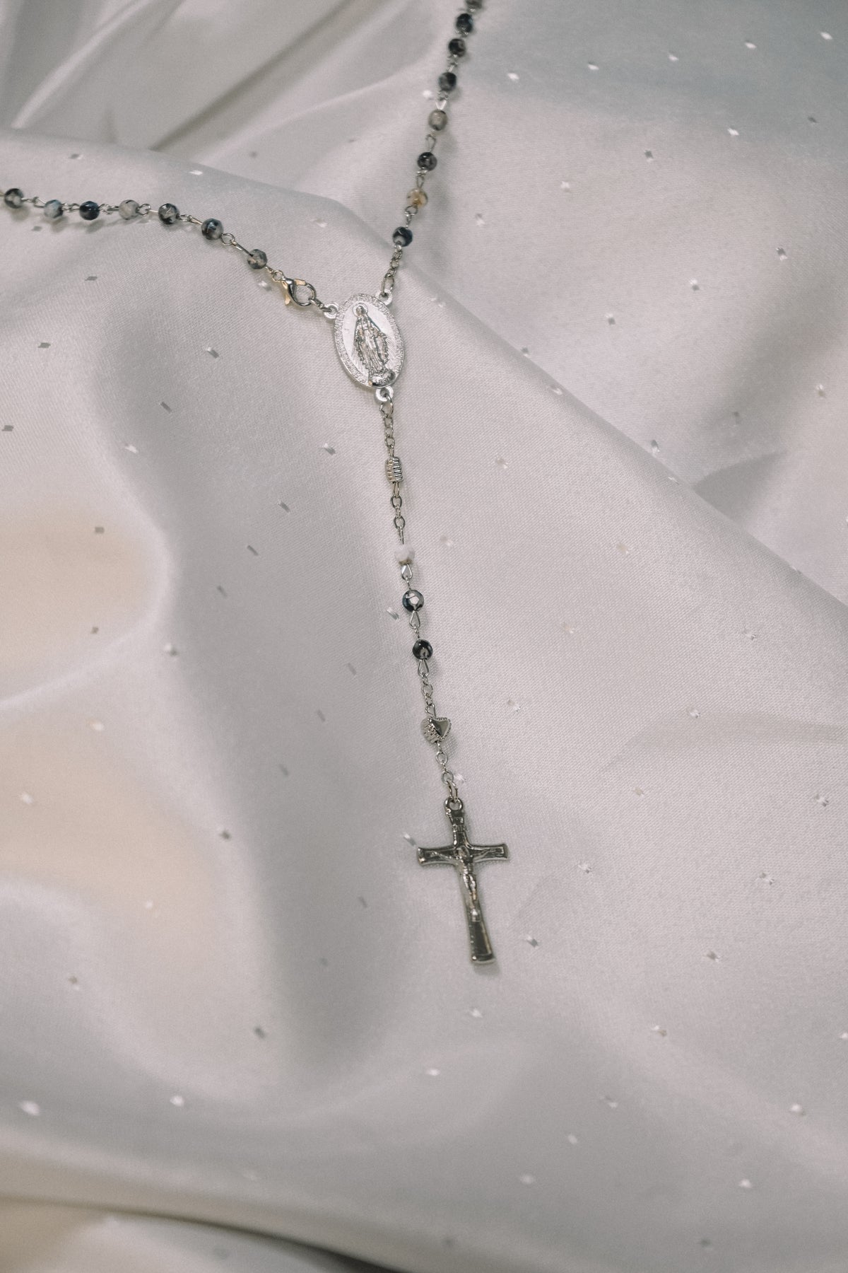 Chapelet Marbré - chaîne argent et croix avec Christ